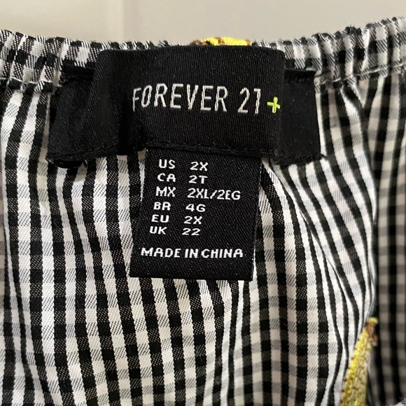 Forever 21 ‘Bananas’ crop top - Picture 3 of 4